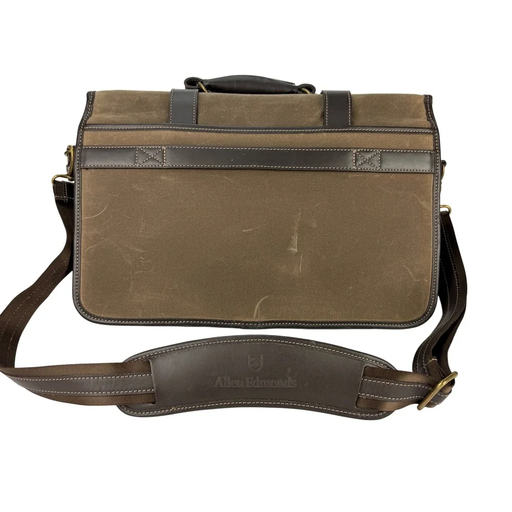 VTG Allen Edmonds Waxed Canvas Leather Trim Messenger Bag Briefcase Brown Brass